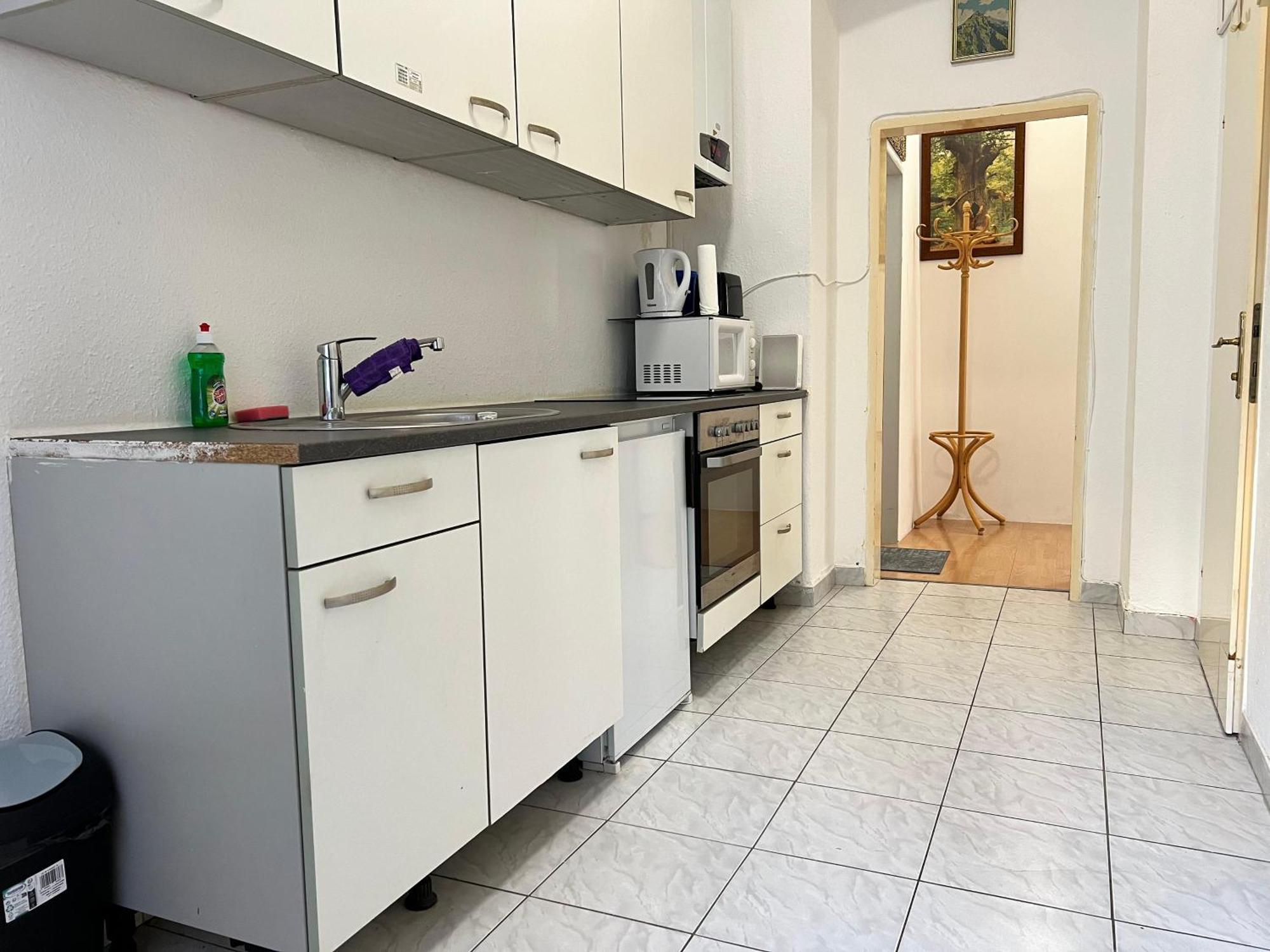 Appartement Affordable 3br Apt. Near Meidling Station Vienne