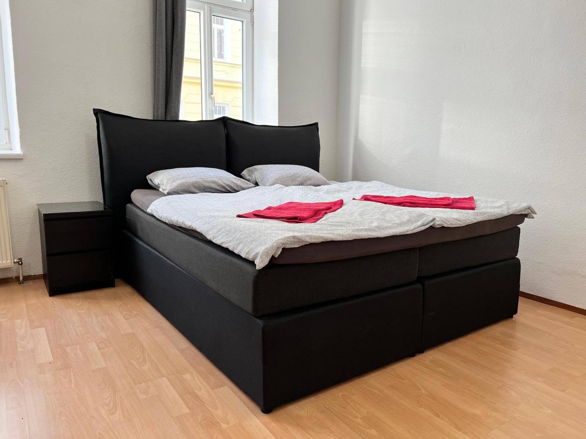 Affordable 3br Apt. Near Meidling Station Appartement *
